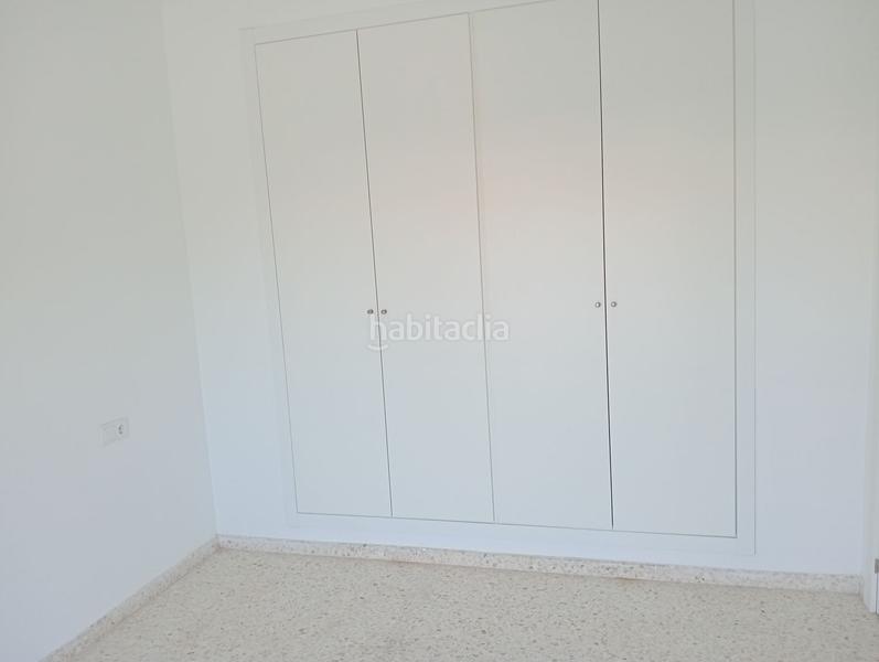 Foto a596e887-8358-4a53-bdba-d4b88d54d4a8. Chalet in calle descubrimiento de america 11 in Escacena del Campo