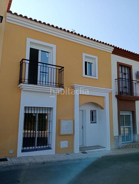 Foto c1f72edf-4d5b-44e9-858f-c342ca5696c5. Chalet in calle descubrimiento de america 11 in Escacena del Campo