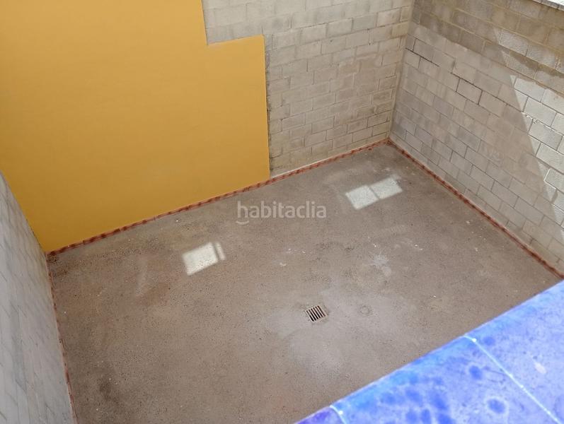 Foto c257cbe1-4931-4905-9138-1106419e99c3. Chalet in calle descubrimiento de america 11 in Escacena del Campo