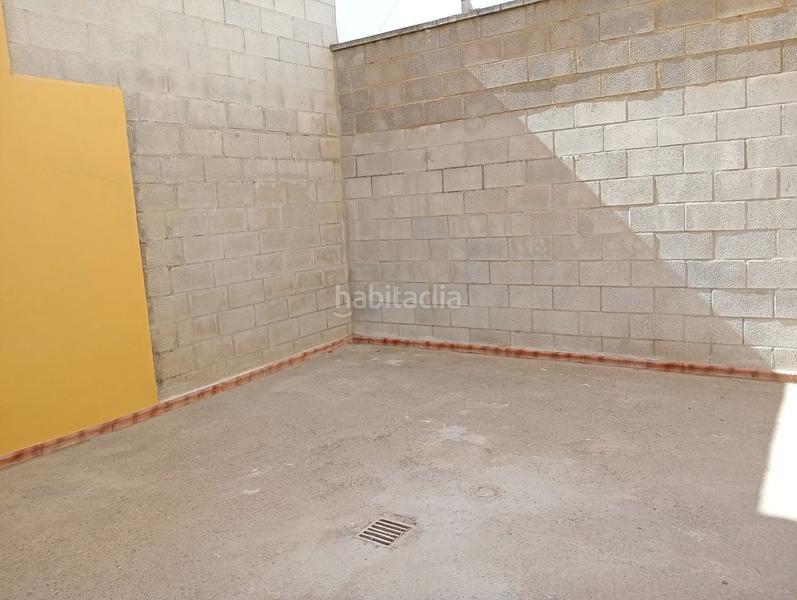 Foto effa601d-15cc-4f55-a4b6-242c155dc782. Chalet in calle descubrimiento de america 11 in Escacena del Campo