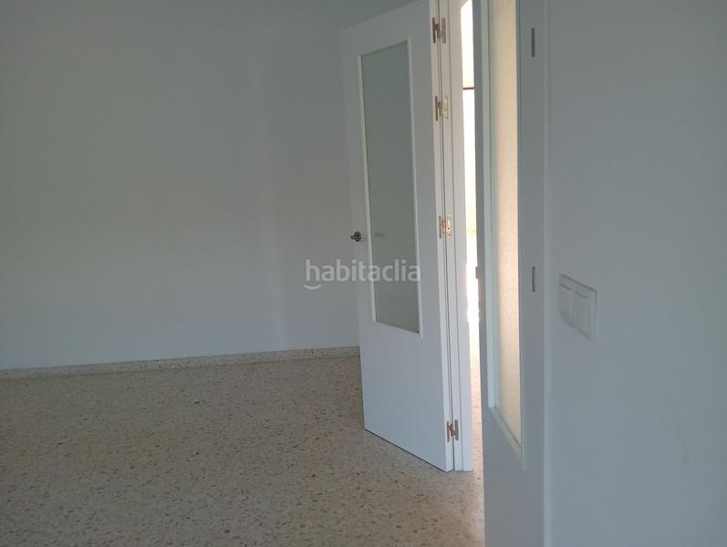 Foto f88c5c75-a816-4dea-9b54-008b7bbdcffb. Chalet in calle descubrimiento de america 11 in Escacena del Campo