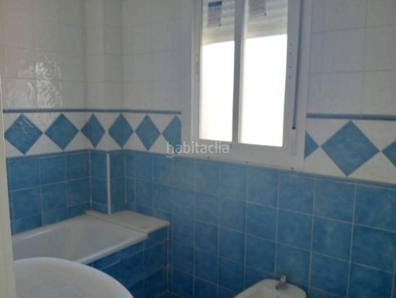 Foto b561c818-cee5-47ab-b1a5-de11e20b5998. Chalet in Escacena del Campo