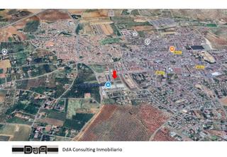 Terreny residencial a Villanueva del Ariscal. Solar en venta