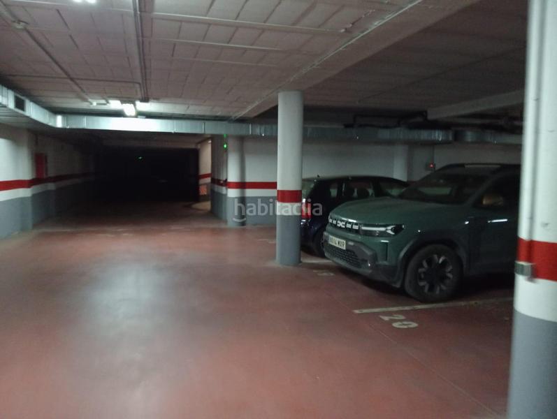 Foto 65bfd2e8-668d-4e43-9804-1b78977a2e7d. Parking coche en Pisa Mairena del Aljarafe
