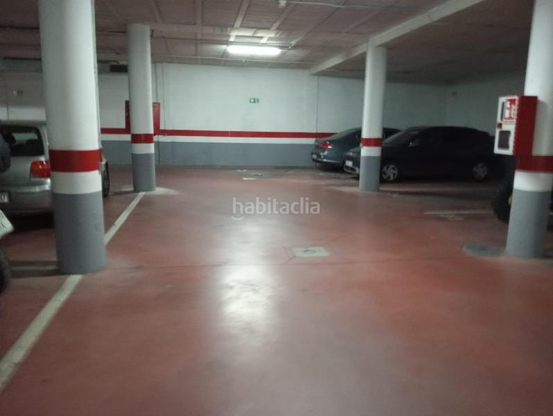 Foto cb33f45b-4139-4960-9870-6a9af91fe2a3. Parking coche en Pisa Mairena del Aljarafe