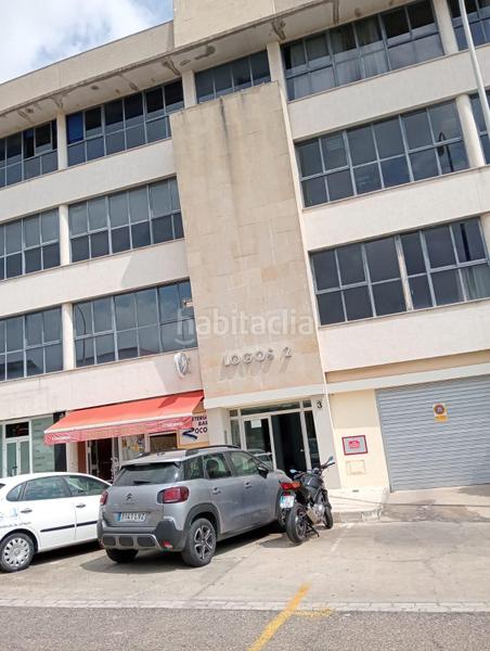 Foto f18558e8-8d60-4cbe-ae1f-7e6e77d5e8c5. Parking coche en Pisa Mairena del Aljarafe
