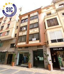 Local Comercial en Pj jose garcia 4. Edificio a la venta en el corazn de la ciudad