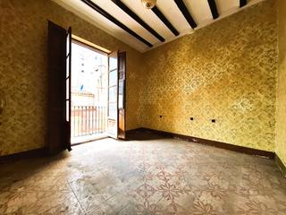 Casa adossada en Casco Histrico. Casa en el centro histrico para reformar