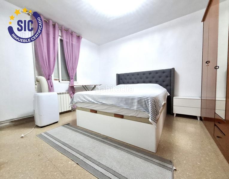 Foto 23949f81-83ef-4e7d-8966-a31c3876fe6c. Pis amb calefacció a Casco Histórico Castellón de la Plana