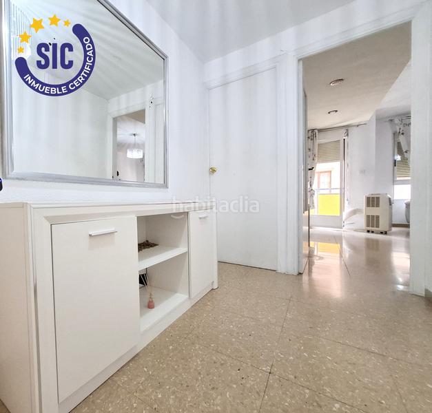 Foto 59a5aa31-1e73-4648-9ad9-b4554d375fa5. Pis amb calefacció a Casco Histórico Castellón de la Plana