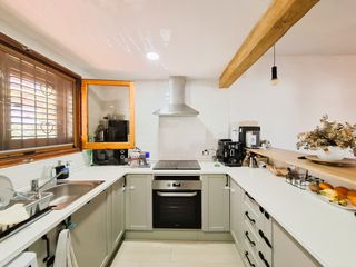 Maison jumelée à Playa Morros de Gos. Adosado reformado a pocos metros de la playa