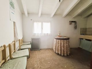 House in Llucena / Lucena del Cid. Casa con garaje