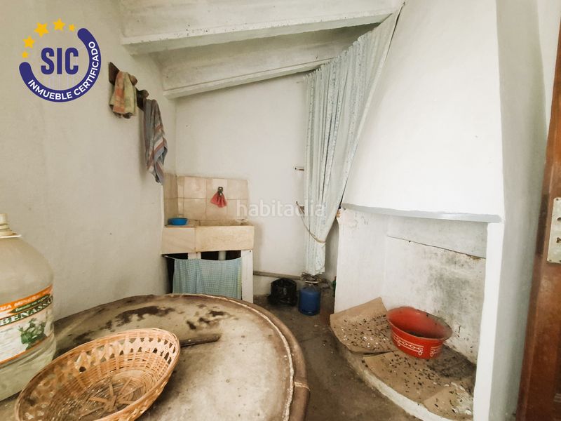 Foto e1b3320f-7709-4a13-ac8d-00478efc57c1. Casa amb aparcament a Llucena / Lucena del Cid