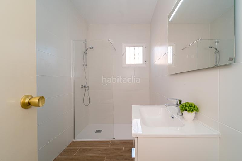 Foto 760118f7-ff46-44ba-b499-cd6d7920ffda. Chalet dans ???????????? ????? ??????? 28 dans Rincón Bajo Benidorm