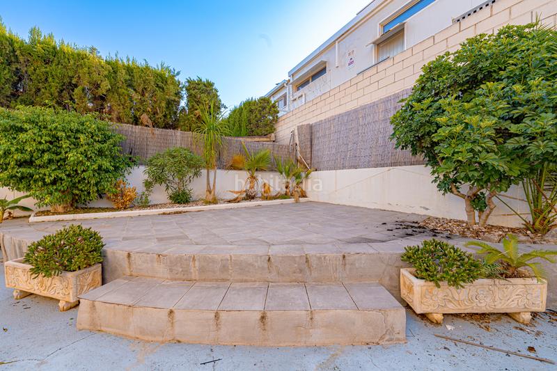 Foto 7ad367c0-b09f-4961-897a-ddb3fd334324. Chalet dans ???????????? ????? ??????? 28 dans Rincón Bajo Benidorm