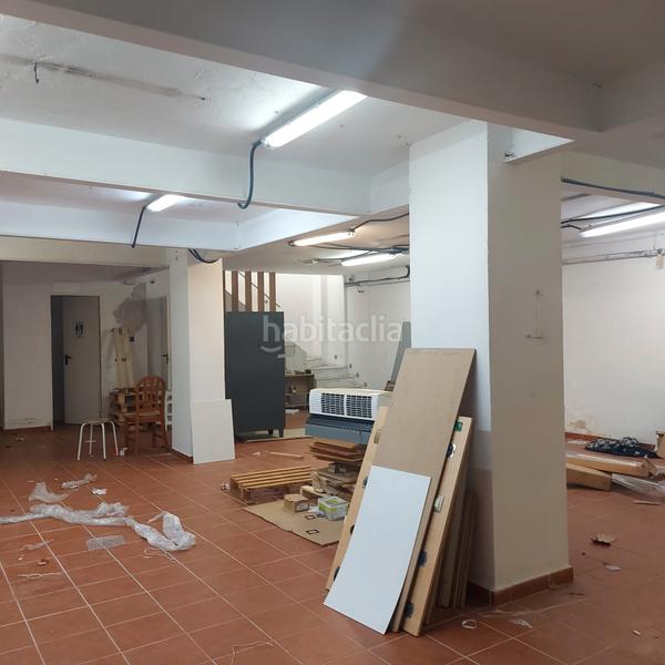 Foto 0f02281f-573a-4662-a884-6adc39b6c893. Local comercial así hogar presenta local comercial en venta en una de las mejores zonas de ciudad lineal. en Madrid