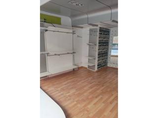 Lloguer Local Comercial a Rutlla 6. Local comercial muy céntrico en la calle de la rutlla de sant fe