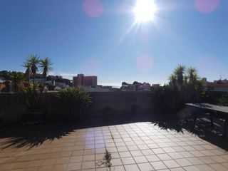 Pis  Calle indústria. Sant feliu de guíxols. piso a 5 minutos a pie de la playa con gr