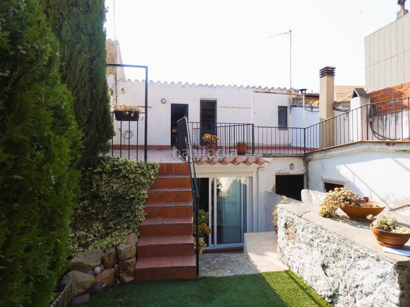 Foto 00f6dcff-3425-486f-95b0-2cc68512ba1f. Casa amb calefacció a Eixample Sant Feliu de Guíxols