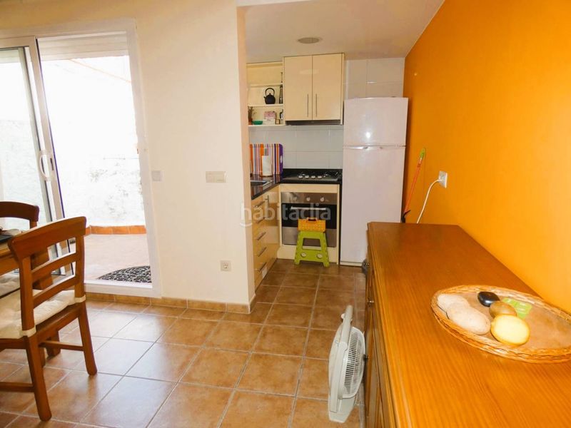 Foto 5c284213-d834-4065-96d8-7d859a1789e7. Casa amb calefacció a Eixample Sant Feliu de Guíxols