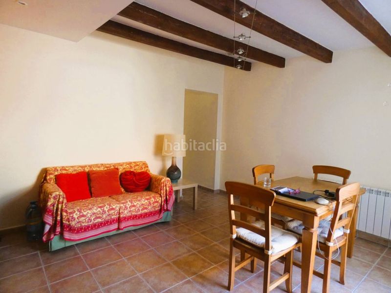 Foto a0e09b3e-4161-4594-b1b2-9ac2c3a1b49f. Casa amb calefacció a Eixample Sant Feliu de Guíxols