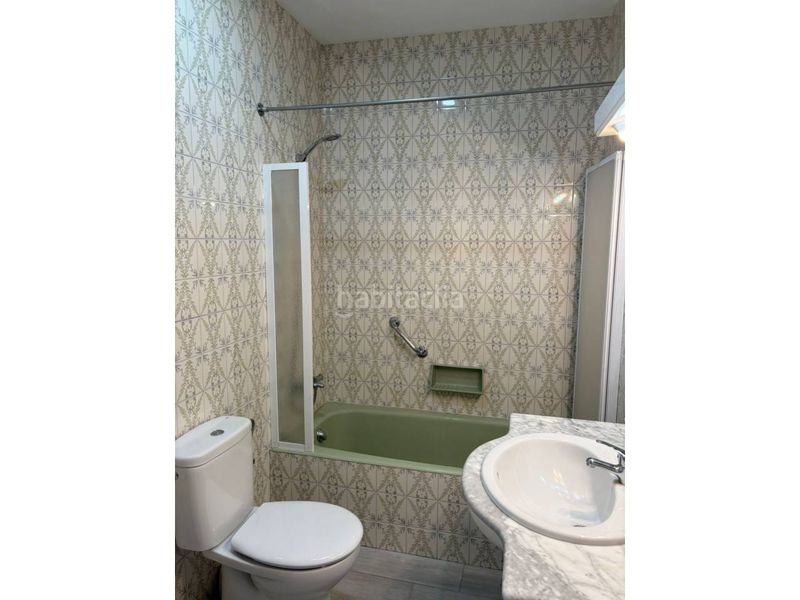 Foto 6dfd0fea-393b-47df-8110-74f916be9bce. Lloguer casa amb aparcament a Llagostera