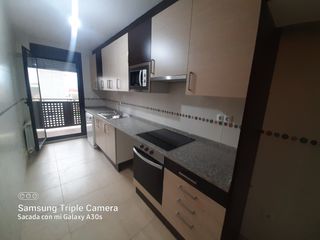 Location Appartement à Almacelles. Piso alquiler en almacelles-sin muebles-rambla de catalunya