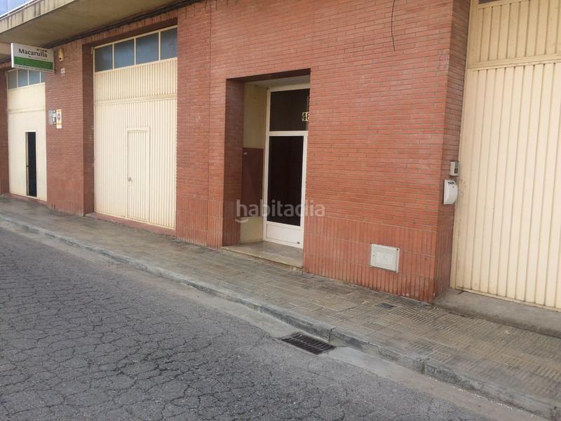 Foto a18c30dc-781f-4bf2-9dd8-6282f6ff355e. Affitto locale commerciale con riscaldamento in Llívia Lleida