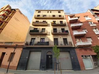 Local Comercial  Carrer general brito. Local en venta general britos