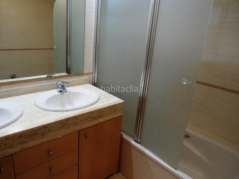 Foto 258fe718-65e4-434d-a3e6-b664a80b141a. Rent semi detached house with heating parking pool in Alpicat