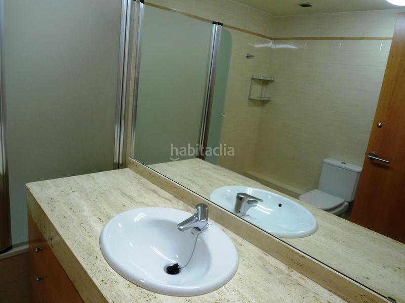 Foto 4c449dfe-52e5-4f47-a088-c1f169773ca5. Rent semi detached house with heating parking pool in Alpicat