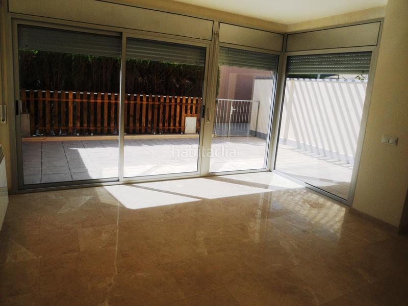 Foto 5791cfd9-2fe6-45e1-a794-38436ce58453. Rent semi detached house with heating parking pool in Alpicat