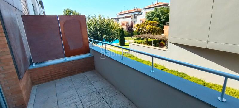 Foto 5d0e6e52-0ed2-41ef-bea6-df1bed533781. Rent semi detached house with heating parking pool in Alpicat