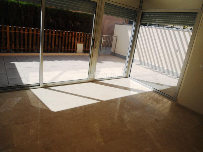 Foto 7b529eb7-d3c7-463c-8f24-e0cebc9bf656. Rent semi detached house with heating parking pool in Alpicat