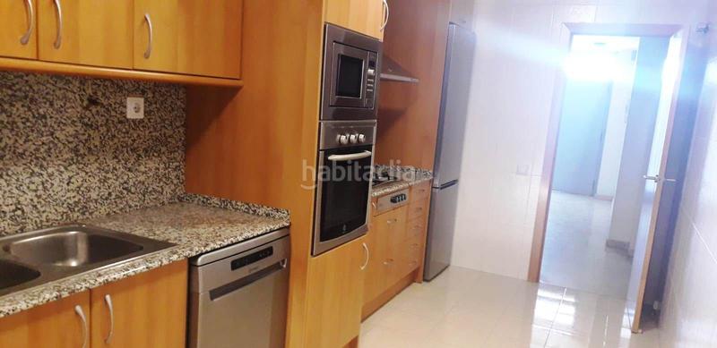 Foto b34941d4-03f0-4d06-bdb6-d8b6ef2dc1b6. Rent semi detached house with heating parking pool in Alpicat