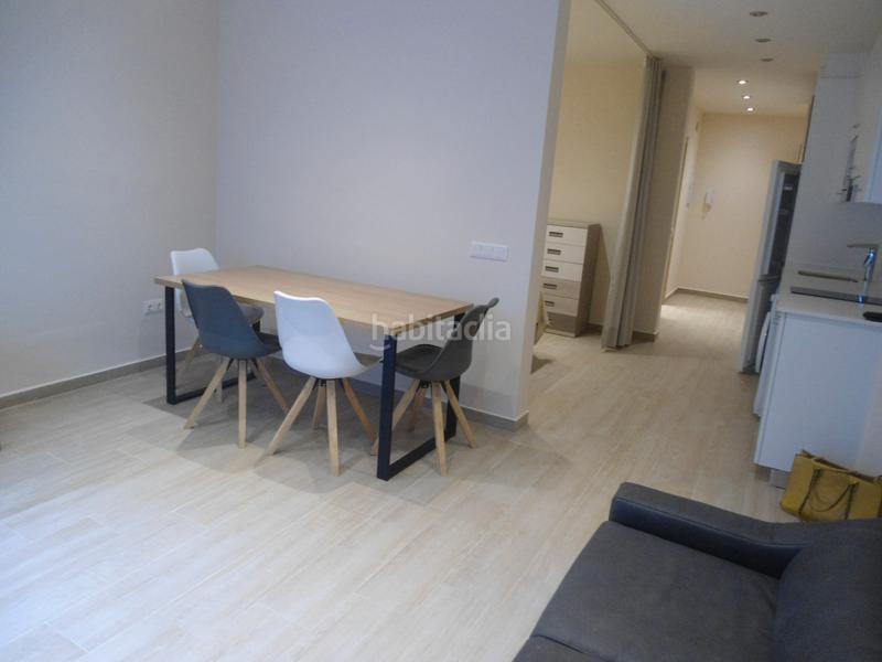 Foto 8bdc6c56-0221-4a15-99bb-aee38597e855. Alquiler apartamento alquiler de temporada.pesonas desplazadas.- en Lleida