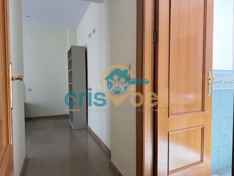 Foto 28bdf848-c85f-45ec-8122-abe651393b5e. Pis amb aparcament a San José Lorca