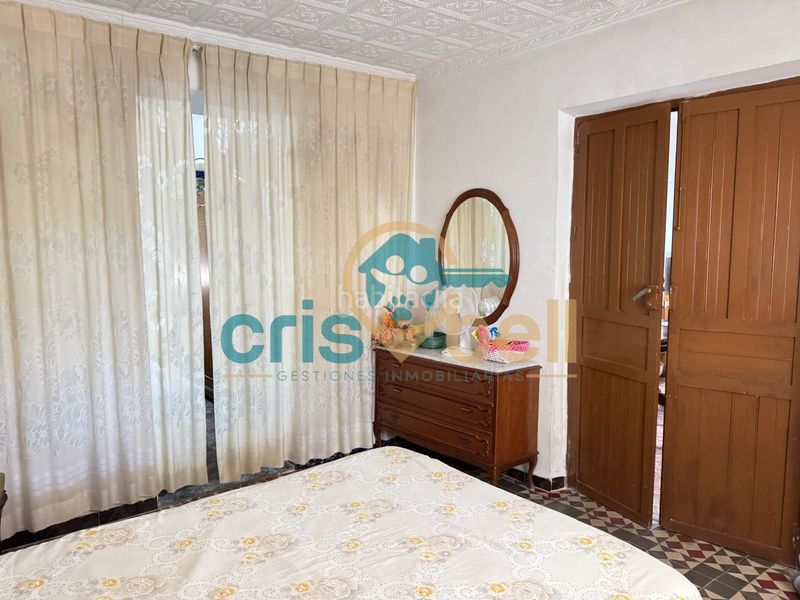 Foto 7ad4346f-e940-4f81-9cf9-6b536c4a353d. Casa amb xemeneia aparcament a Marchena Lorca
