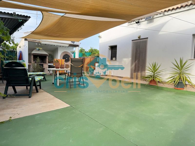 Foto abbf1768-df31-45be-b32c-af250e2baf53. Casa amb aparcament piscina a Escucha Lorca