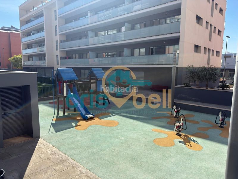 Foto b5d83041-2da3-41a9-b6ab-86ff121d3f1a. Àtic amb aparcament piscina a Casas Verdes - Ermita Godella