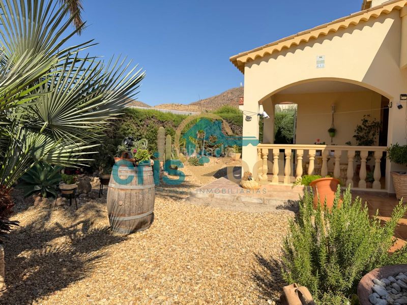 Foto 46649215-b9e5-4650-a120-782f1591a785. Chalet  independiente en Pozo Higuera Lorca