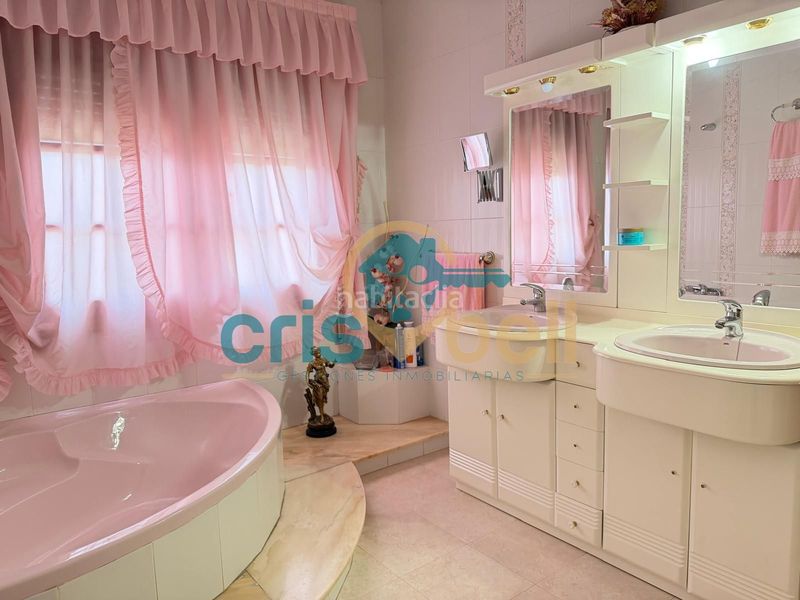 Foto b887bd4c-3715-4728-9ee1-642dd8cee43f. Chalet  independiente en Tercia Lorca