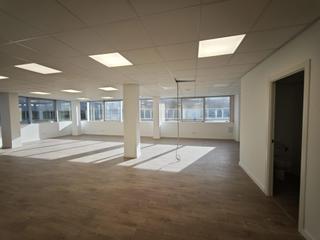 Miete Büro  Ivars d'urgell. Venta o lloguer doficina a lleida al carrer ivars durgell