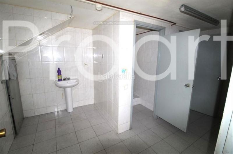 Foto a6c978e7-f9d4-46a4-83d5-1e45eb213295. Fabrikhalle in Cardedeu