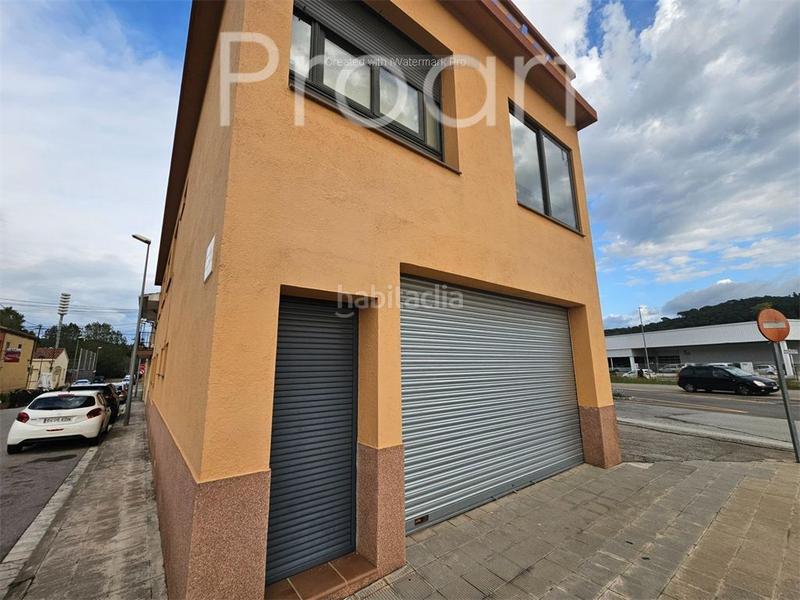 Foto 2a41c91e-52ec-4838-a739-03798f23e2a1. Edifici a Sant Celoni