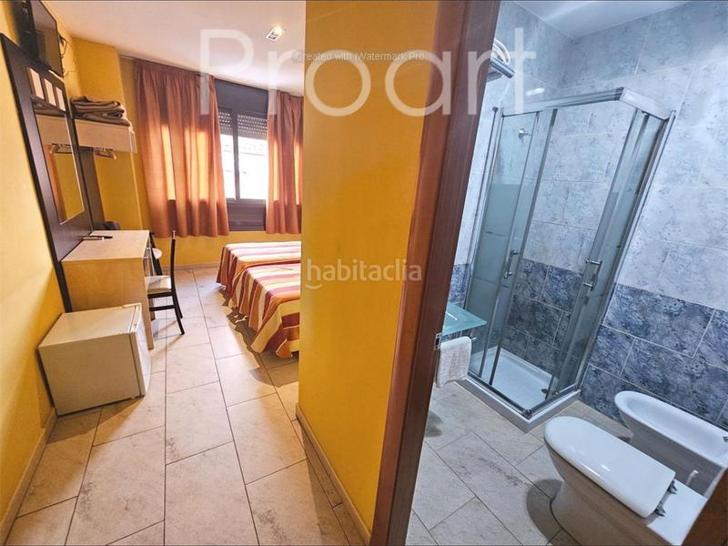 Foto 5e6abb27-2fd1-4c3e-9b19-9f69c759ae7c. Edifici a Sant Celoni