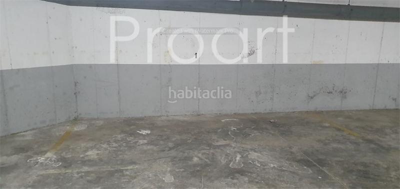 Foto 2c082eb1-2190-46a0-869c-7f5cf7ba814c. Parking coche plaza de parking en Sant Celoni