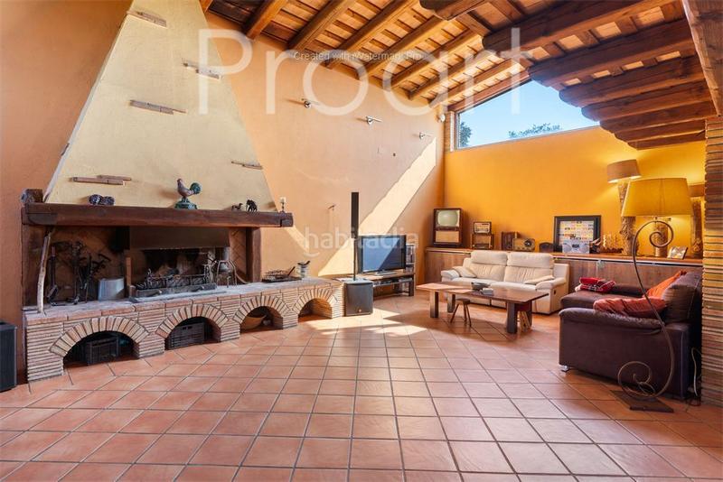 Foto 1ac738de-737b-48b0-8149-debacc483f79. Casa con riscaldamento in Sant Celoni