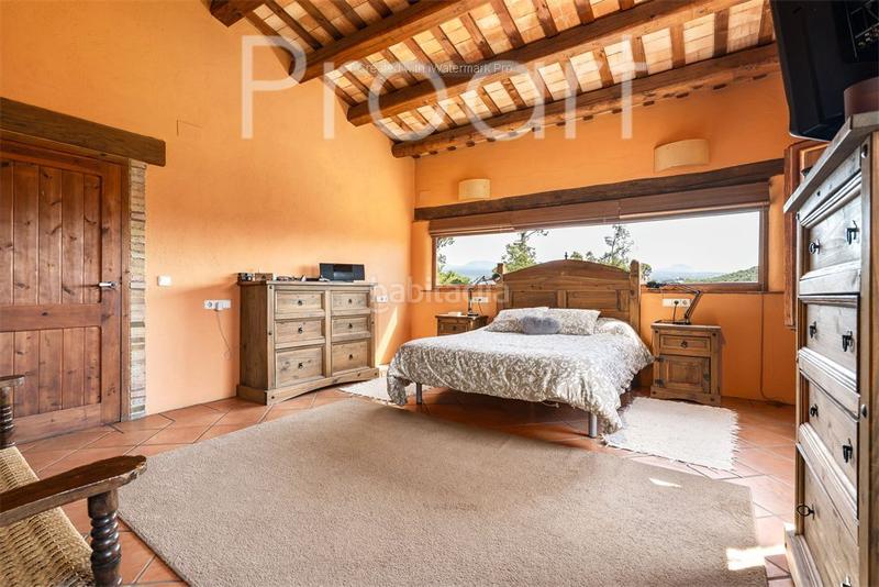 Foto 4ad4630f-6ea9-46ff-a01f-c6094a39e612. Casa con riscaldamento in Sant Celoni