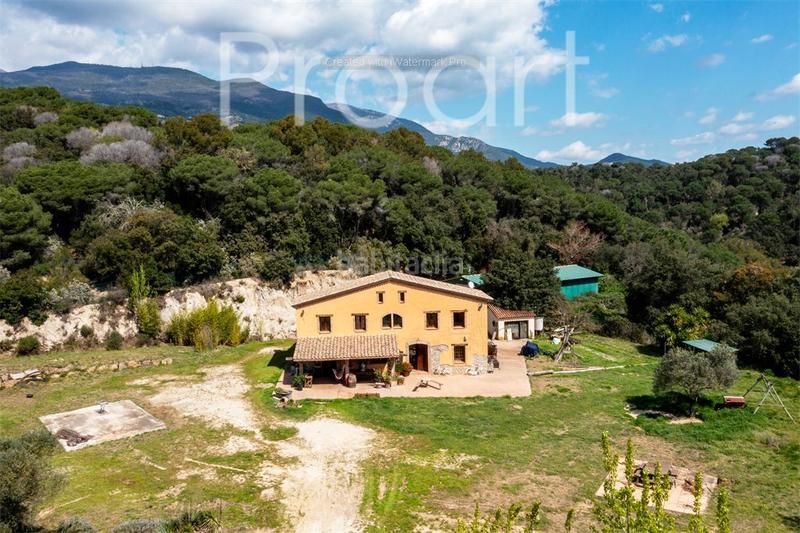 Foto 9aeb3c7d-1a68-4c30-9459-3d3368ce675e. Casa con riscaldamento in Sant Celoni